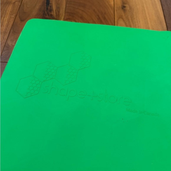 SHAPE+STORE CANADA
Freezer Buddy Innovative Freezer Container - Picture 2 of 7